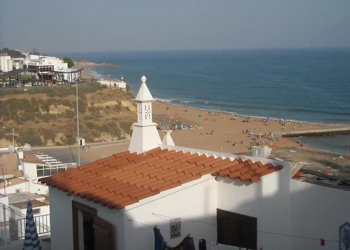 Vivenda Joao Damas * 알부페이라